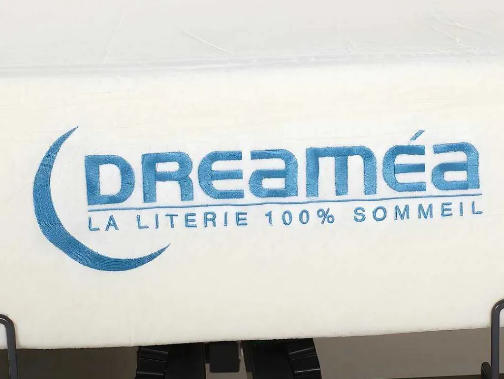 Elektrische Bed - Bedbodem En Matras - Met Vormgeheugen Jimbaran Ii Van - Motor Okin - 140 X 200 Cm-DREAMEA