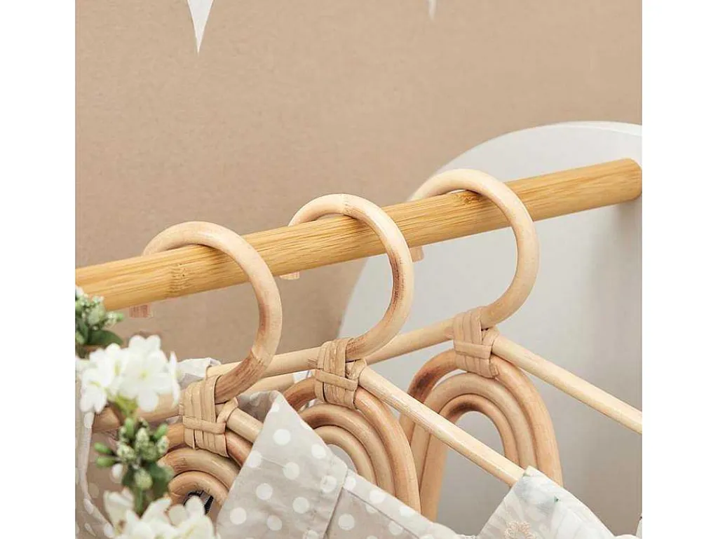 Kmb40-W Kinderkledingkast, Kinderslaapkamer Kledingrek, Kinderkledingrek, Kledingroedes, Kapstok, Kledingkasten Met 3 Planken, 1 Mand En 3 Haken-Sobuy Outlet