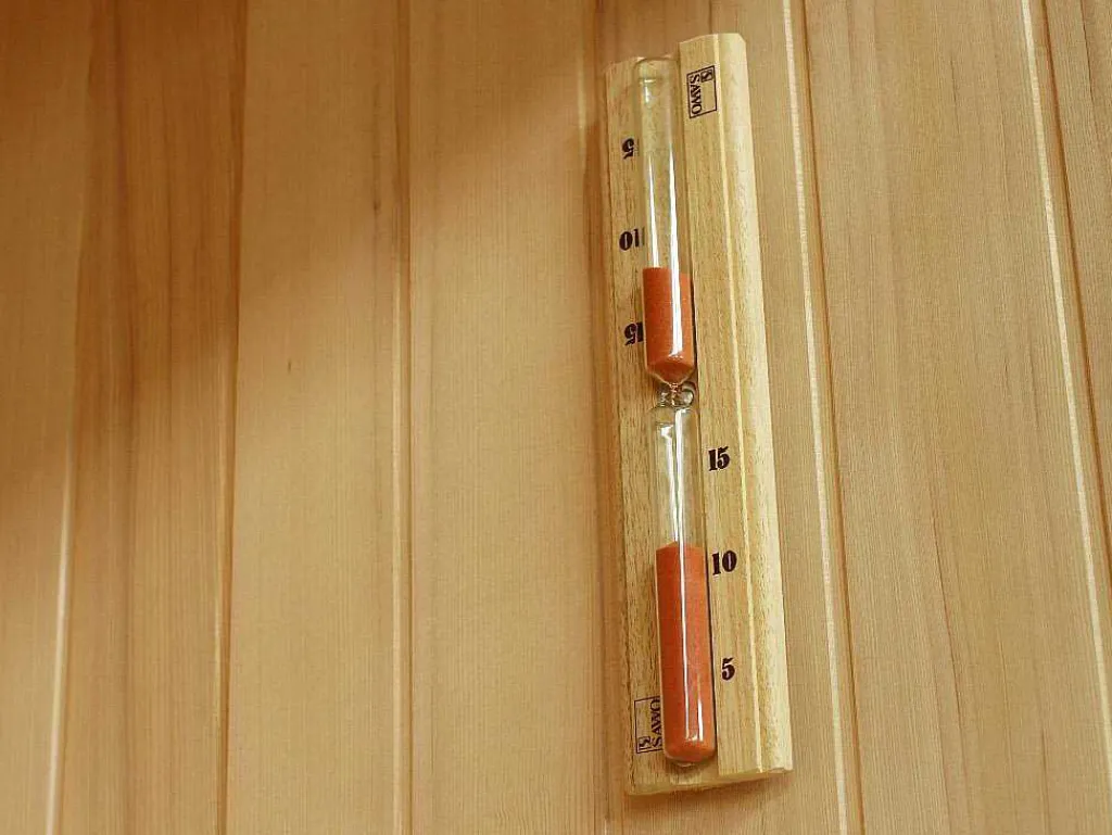 Traditionele Finse Sauna Sigtuna - 2 Tot 3 Plaatsen - L150 X L120 X H200 Cm - Met Led Verlichting-VOGUE SAUNA Online